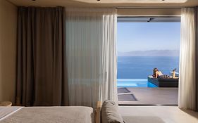 ​Le Grand Bleu Resort